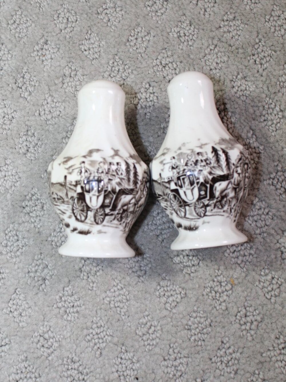 Set of 2 Royal Mail Staffordshire Ware Salt & Pepper Shaker